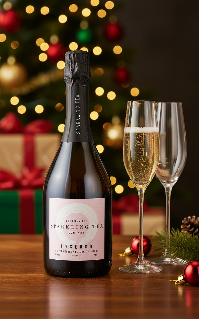 Lyserod-Sparkling-tea-Rose-with-2-glass-flutes-DodoMarket-delivery-Mauritius