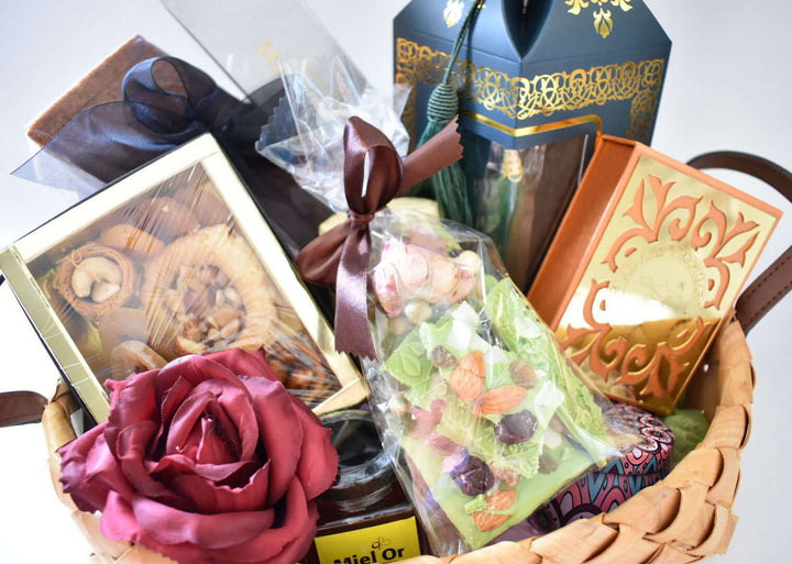 Mabrouk-Gift-Hamper-closeup-Dodomarket-delivery-Mauritius