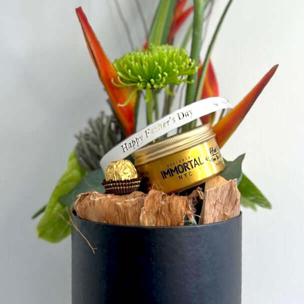 Men-flowers-hair-wax-personalised-giftset-close-DodoMarket-delivery-Mauritius