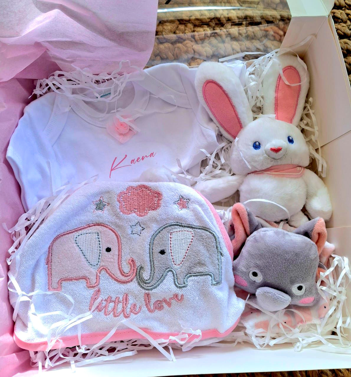 Midi-Smile-Box-Personalized-pink-DodoMarket-delivery-Mauritius