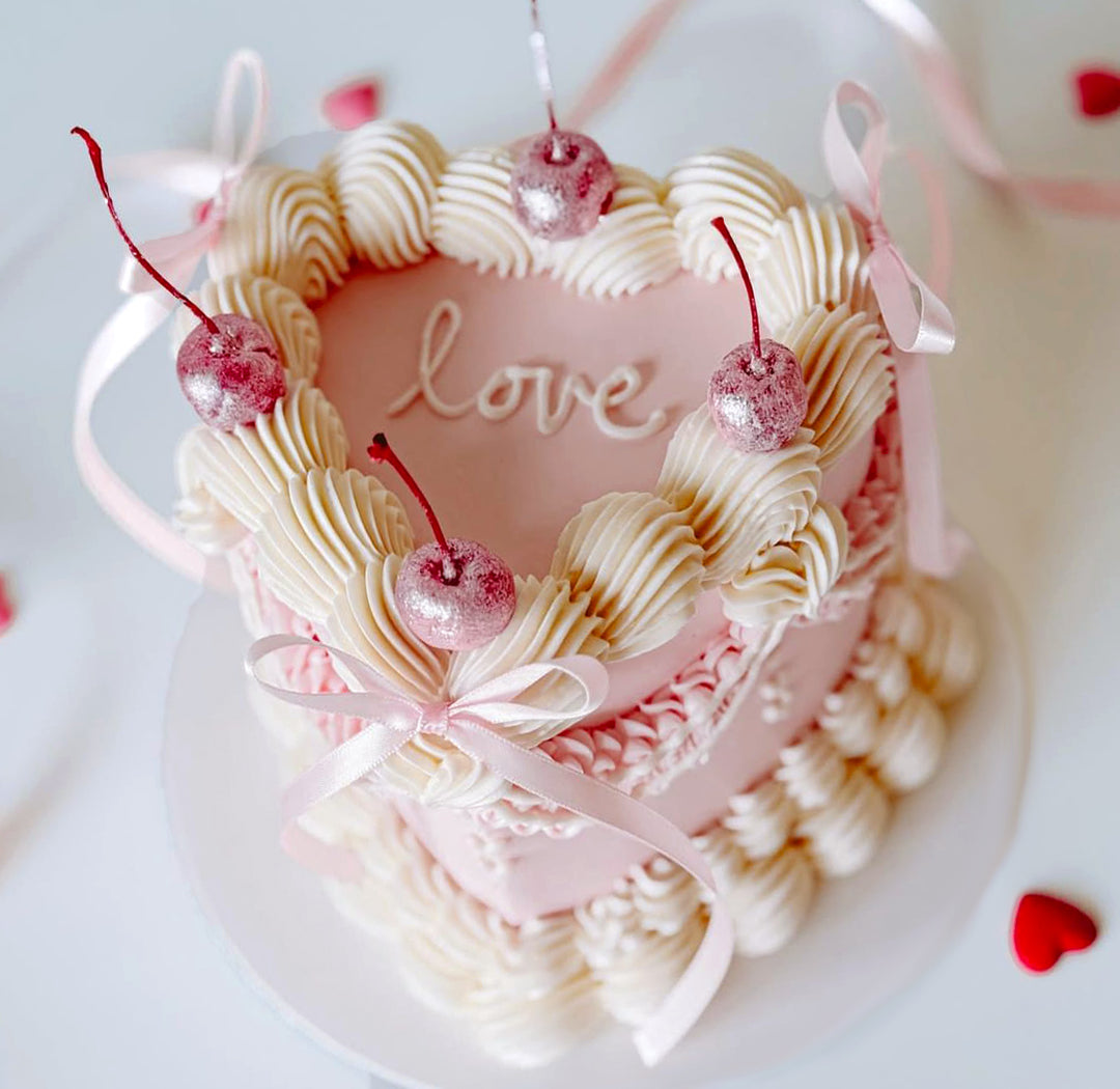 Mini-Heart-Cake-valentines-2025-close-DodoMarket-delivery-Mauritius
