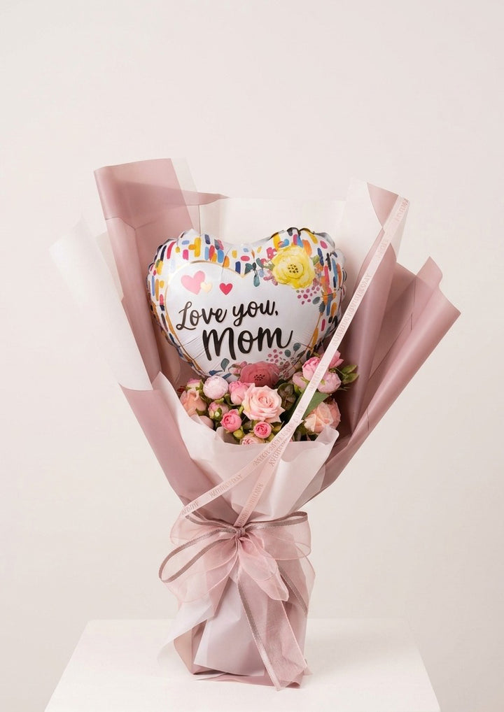 Moms-heart-bouquet-with-balloon-DodoMarket-delivery-Mauritius