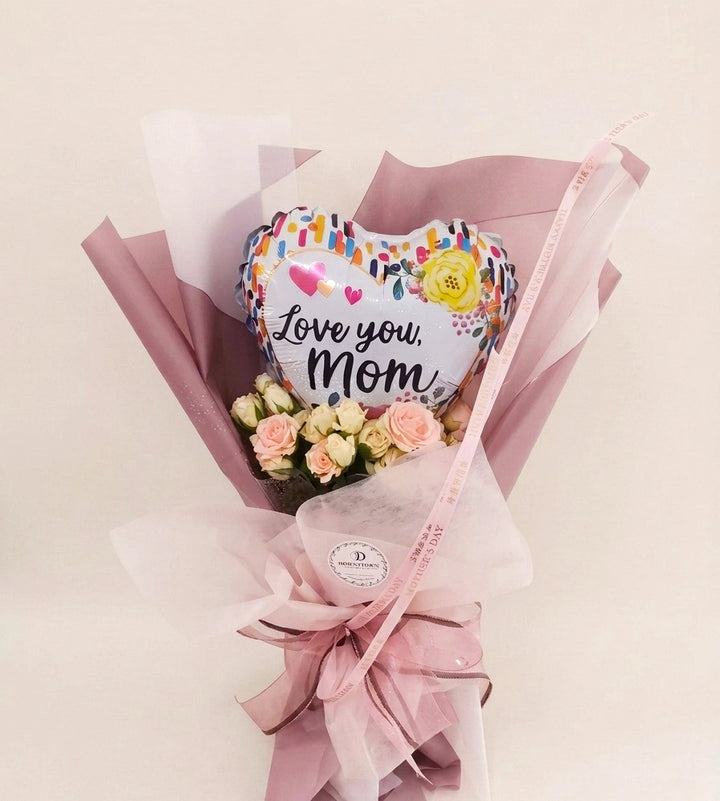 Moms-heart-fresh-flower-bouquet-with-balloon-DodoMarket-delivery-Mauritius
