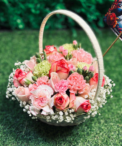 Mothers-Mixed-flowers-basket-sweet-meadow-DodoMarket-delivery-Mauritius