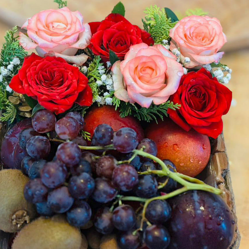 Natures-Embrace-Fruits-and-Flowers-Basket-DodoMarket-delivery-Mauritius