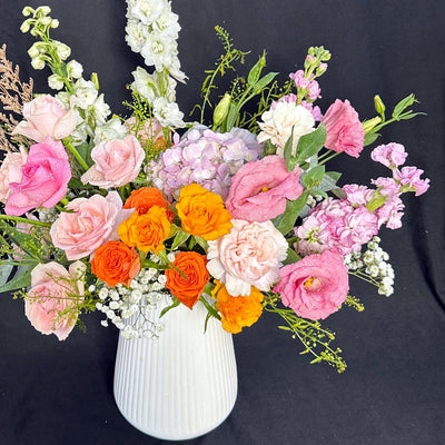 Pastel-Garden-in-Vase-closer-DodoMarket-delivery-Mauritius