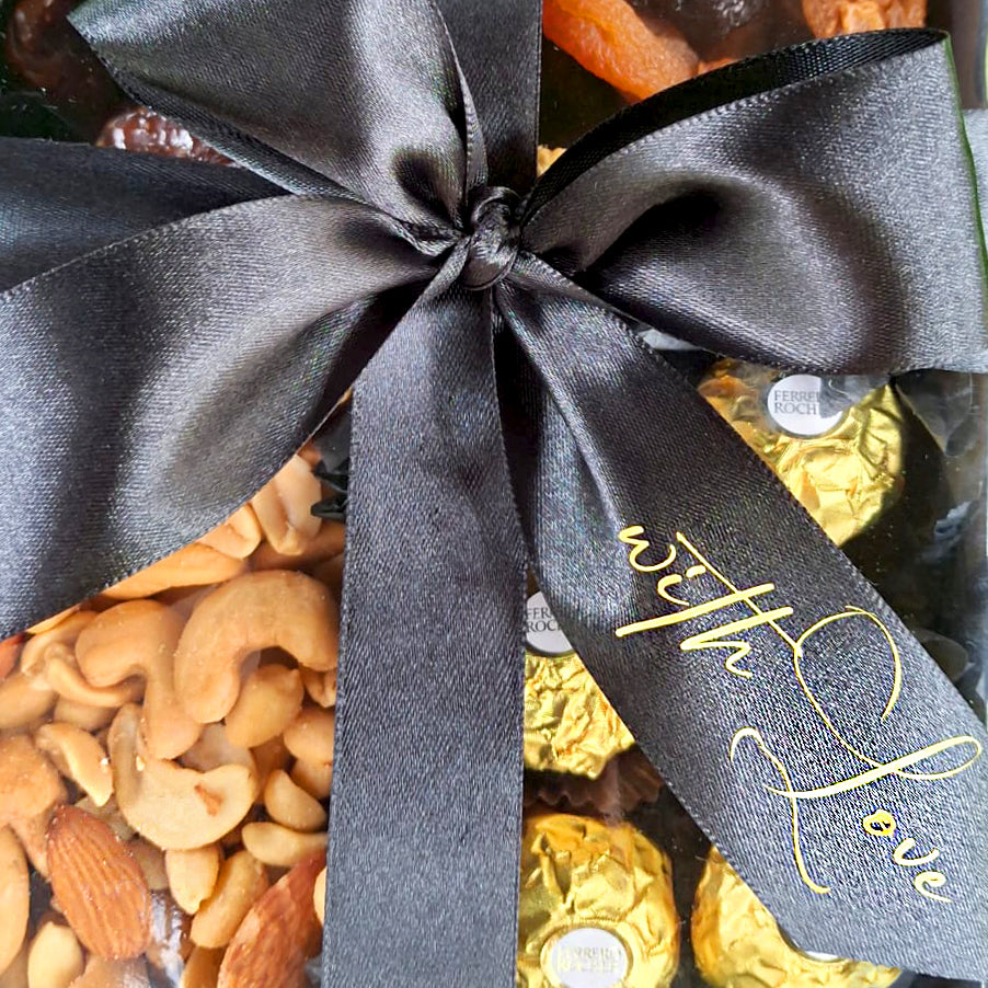 Personalised-ribbon-ried-fruit-choco-box-DodoMarket-delivery-Mauritius