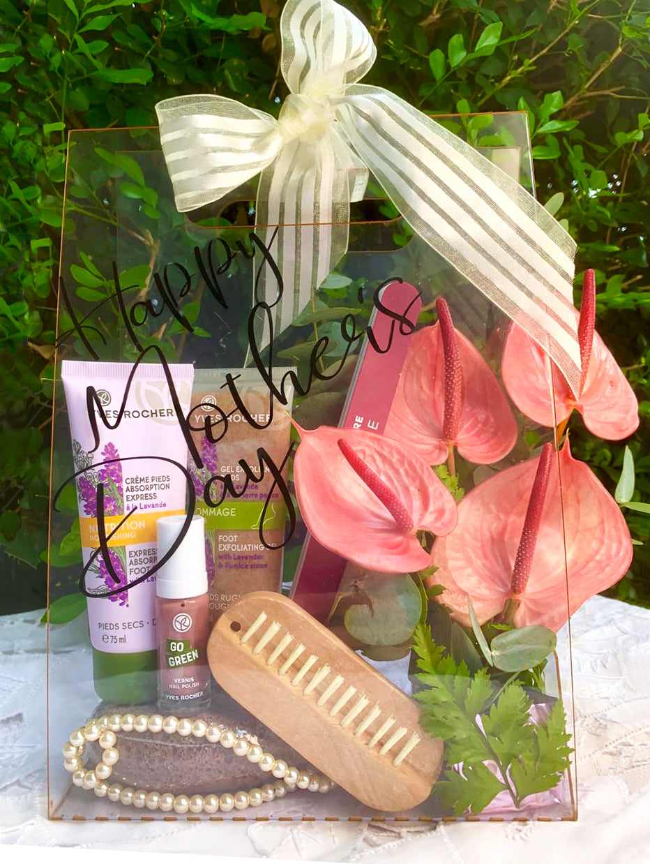 Personalized-acrylic-bag-foot-pamper-hamper-DodoMarket-delivery-Mauritius