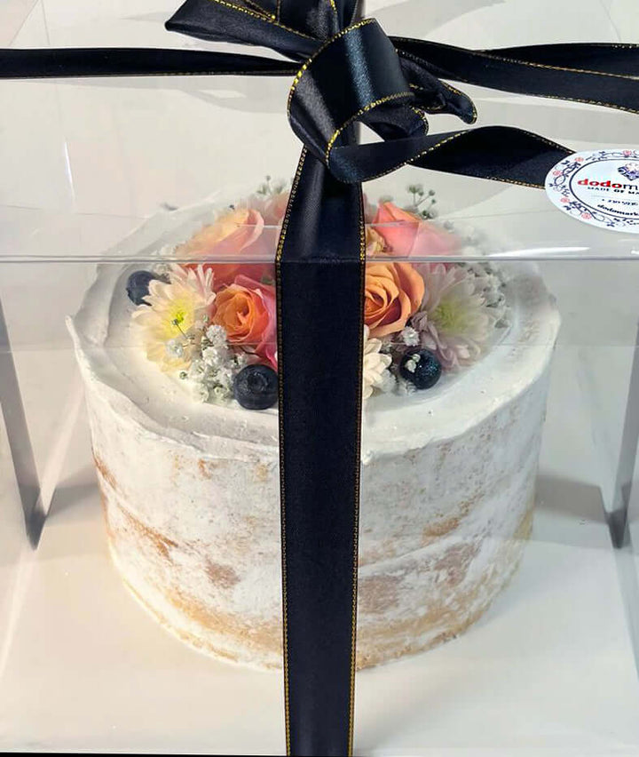 Pointy-Cream-Vanilla-Cake-in-box-DodoMarket-delivery-Mauritius