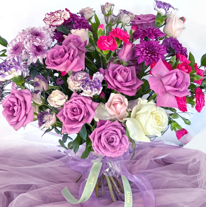 Pretty-Purple-Bouquet-light-roses-mix-flowers-Dodomarket-delivery-Mauritius