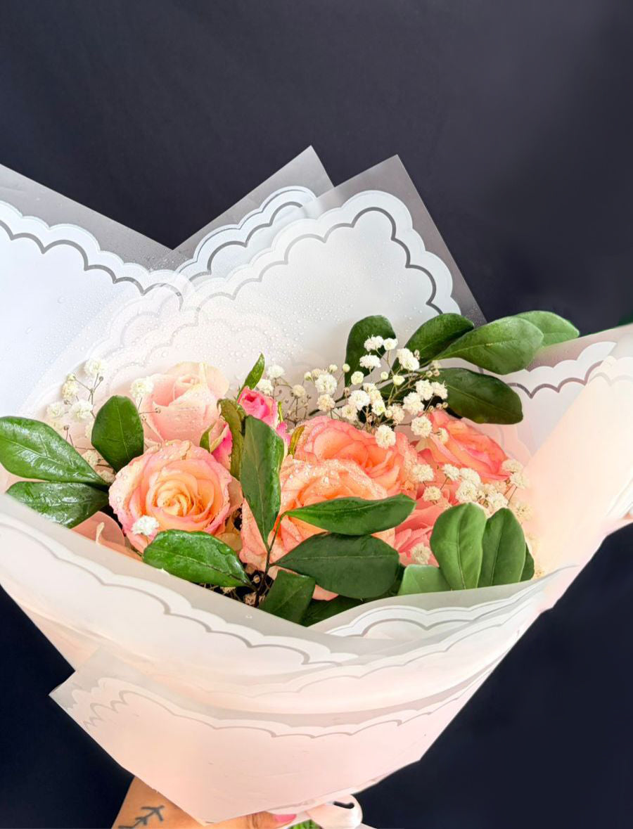 Rose-Elegance-wrapped-Roses-DodoMarket-delivery-Mauritius