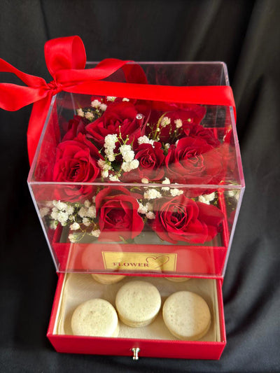 Roses-Macarons-Enchantment-Box-DodoMarket-delivery-Mauritius