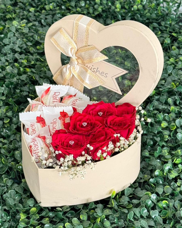 Royal-romance-heart-box-roses-and-raffaello-Medium-DodoMarket-delivery-Mauritius