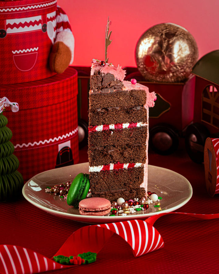 Rudolph-Christmas-Cake-slice-2025-DodoMarket-delivery-Mauritius