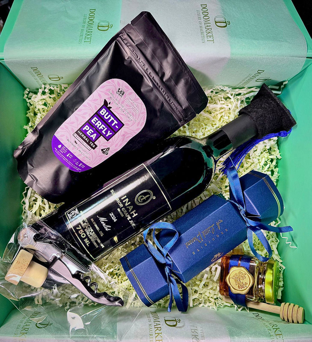 Sapphire-indulgence-hamper-top-DodoMarket-delivery-Mauritius