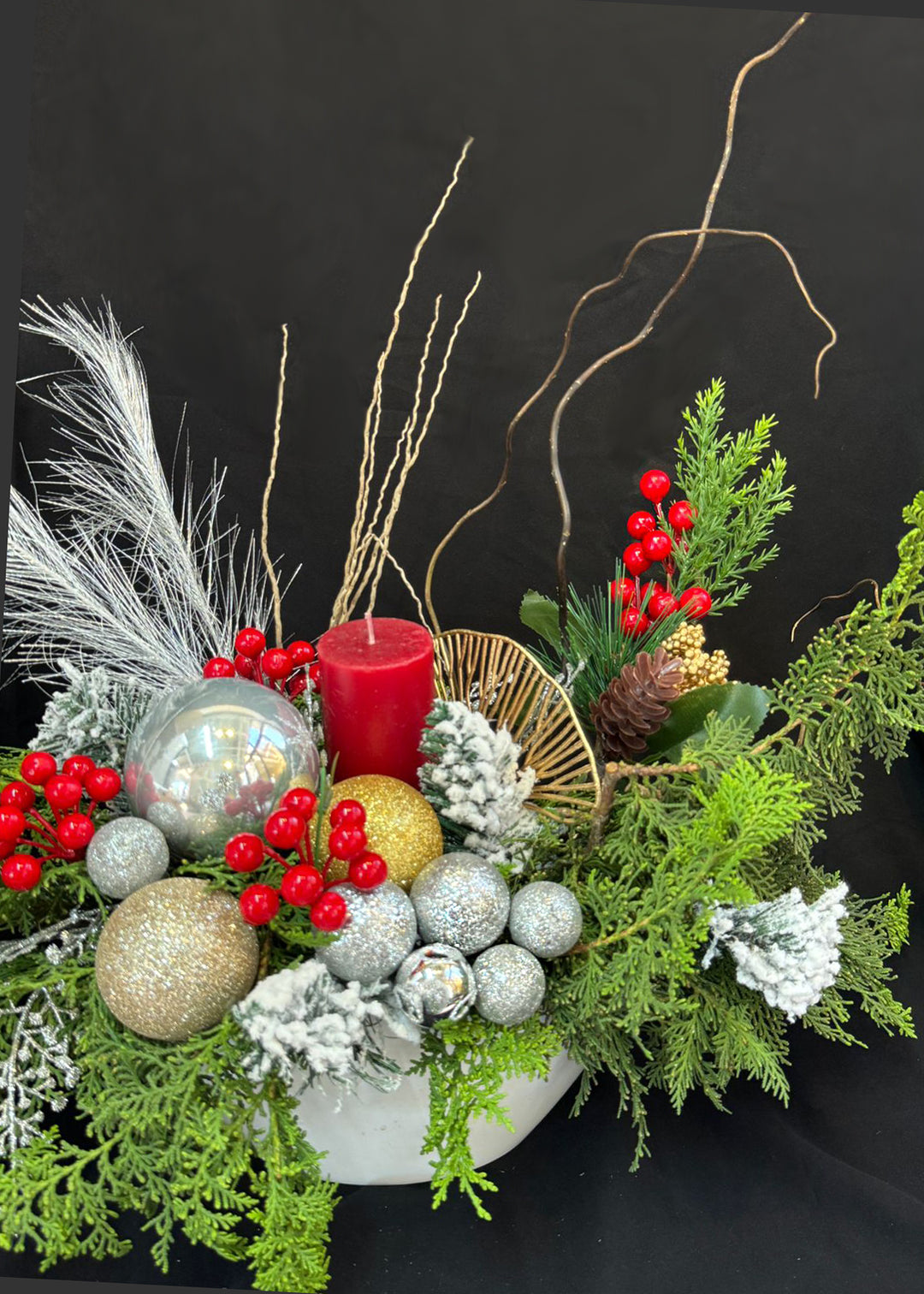 Snowy-Glow-Centerpiece-Xmas-DodoMarket-delivery-Mauritius