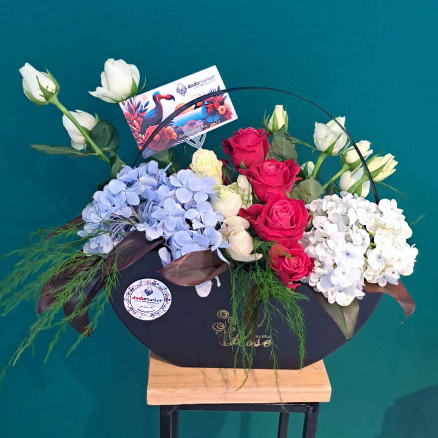 Sounds-of-Spring-black-box-Large-more-flowers-DodoMarket-delivery-Mauritius