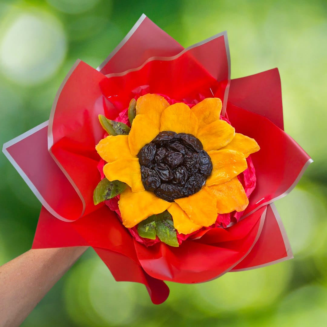 Sunburst-Delight-Dried-Fruit-Bouquet-top-view-DodoMarket-delivery-Mauritius