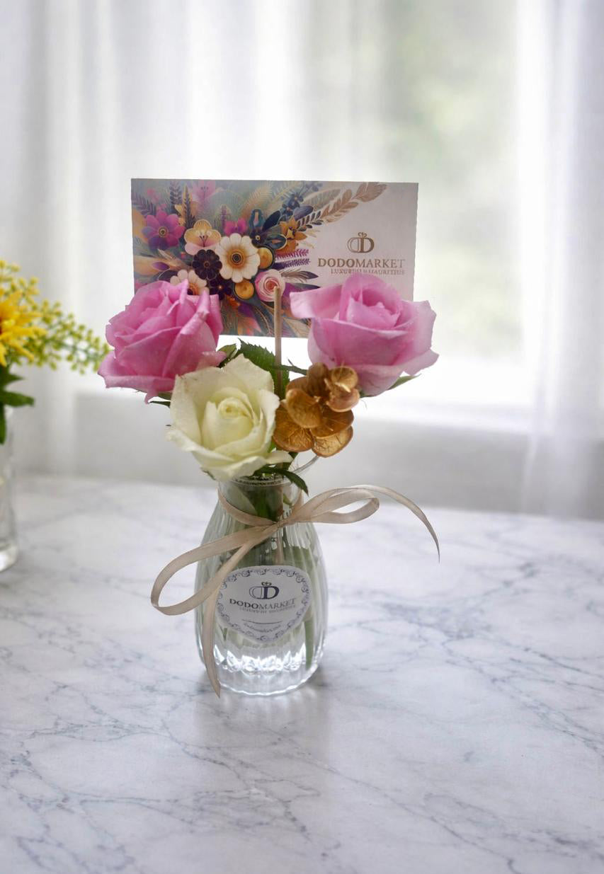 Sweet-Rose-Vase-on-table-DodoMarket-delivery-Mauritius