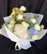 Sympathie / Bouquet de fleurs Funéraires - Clair de lune Emballé