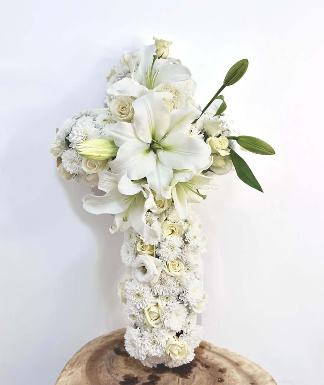Sympathy-Funeral-Flower-Bouquet-Cross-Premium-DodoMarket-Mauritius