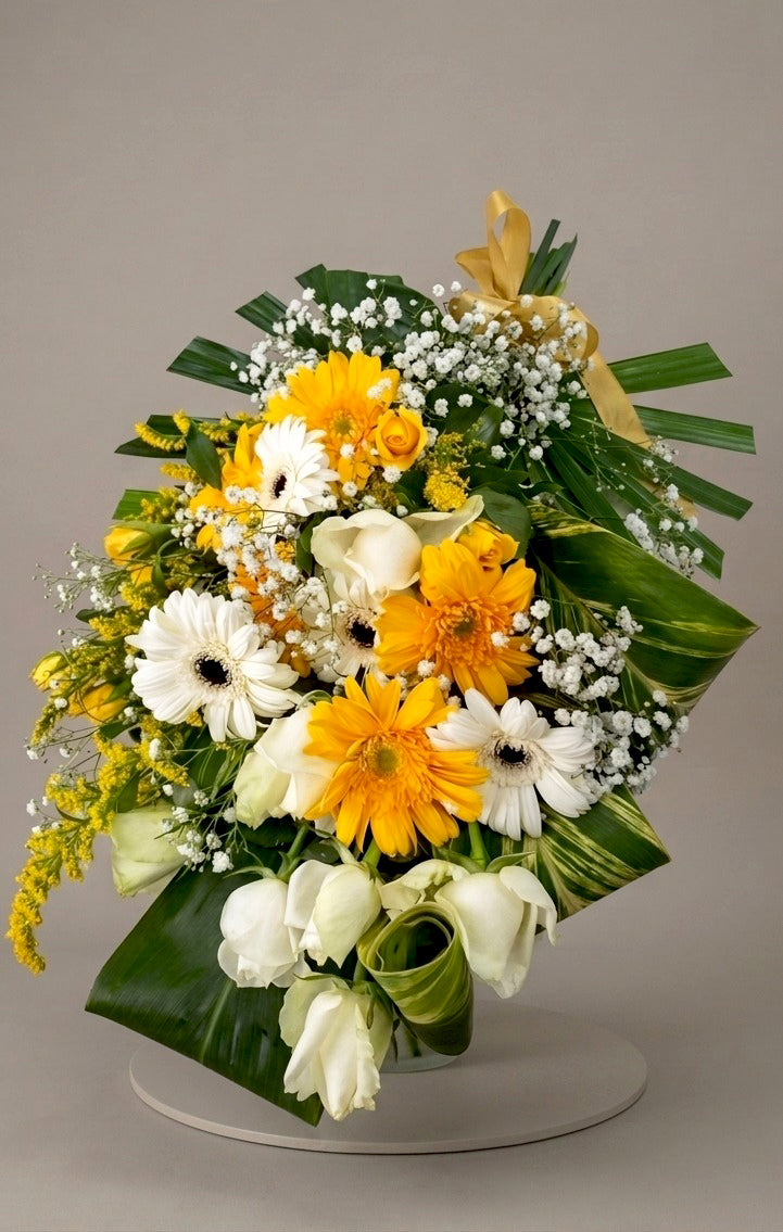 Sympathy-funeral-flower-spray-eternal-warmth-DodoMarket-delivery-Mauritius