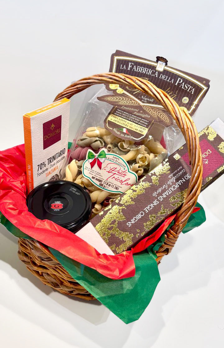 Taste-of-Italy-basket-open-DodoMarket-delivery-Mauritius