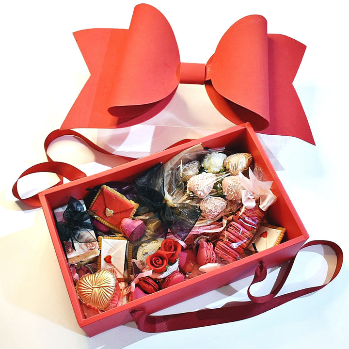 Valentines-Deluxe-Assorted-Cakes-Cookies-Gift-Box-opened-DodoMarket-Delivery-Mauritius