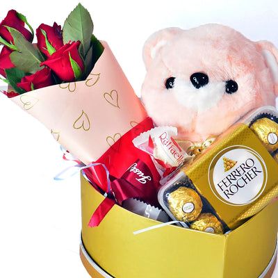 Valentines-Hamper-Heart-Box-Teddy-Bear-2024-close-DodoMarket-Delivery-Mauritius