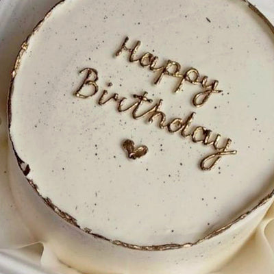 Vanilla-Chocolate-Happy-Birthday-Cake-close-DodoMarket-delivery-Mauritius