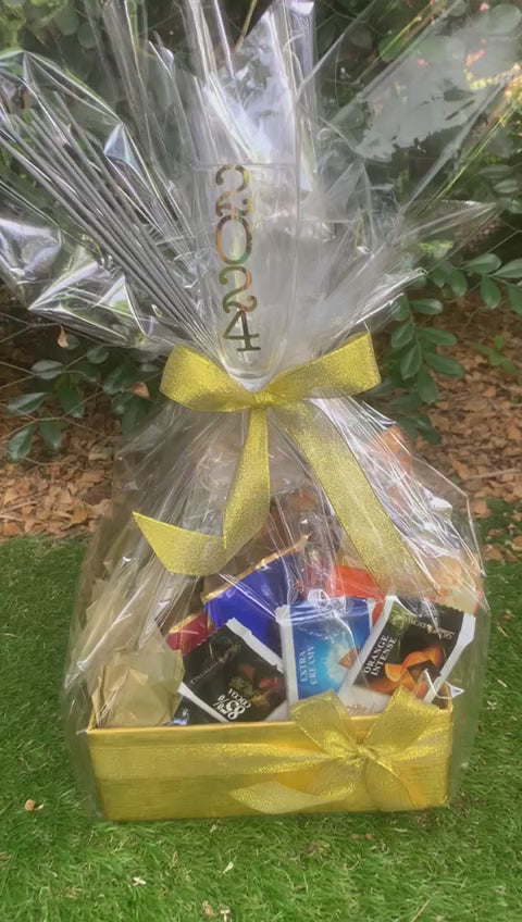 Video-Basket-appreciation-hamper-champagne-DodoMarket-delivery-Mauritius