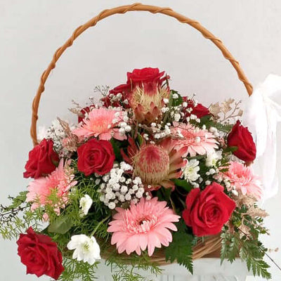 Basket-Flowers-Amour-DodoMarket-delivery-Mauritius