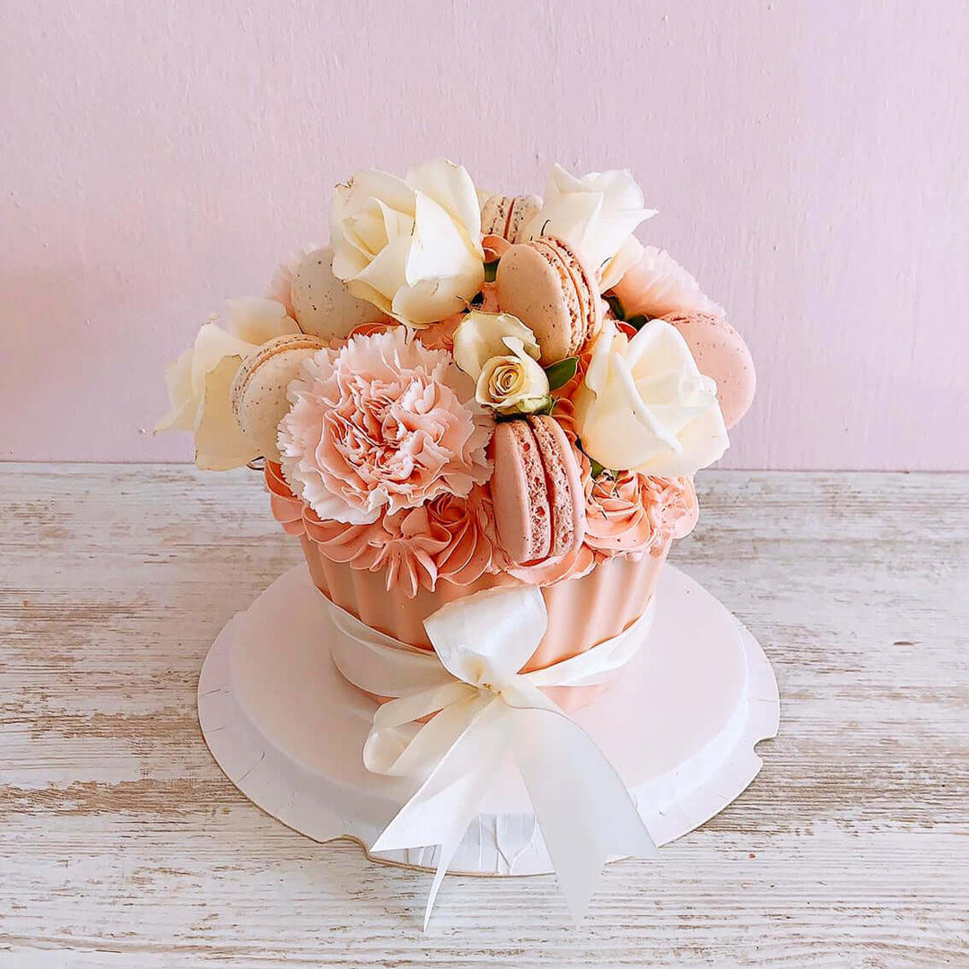 Birthday Cake Delivery - Giant Cupcake - DodoMarket Mauritius