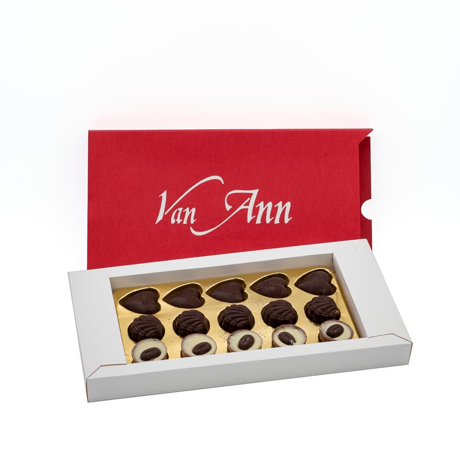 Chocolate Gift Box - Assorted Red 15