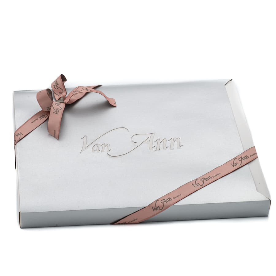 Chocolate Gift Box - Assorted Silver 30