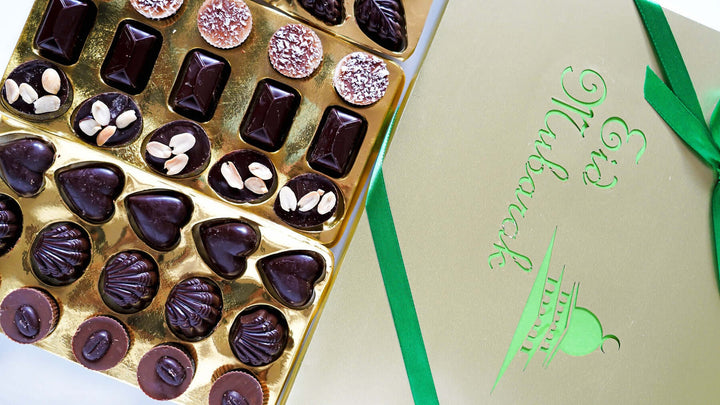 Chocolate Gift Box Eid Mubarak Gold 45 Delivery Mauritius