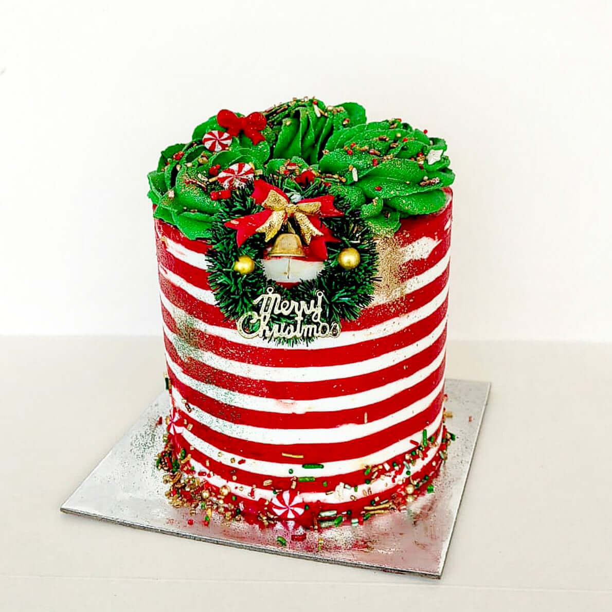 Christmas-Mini-Cake-Red-and-White-striped-Dodomarket-delivery-Mauritius