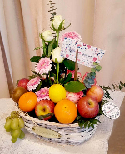 Exquisite-Fruits-Flowers-Basket-Gift-hampers-Dodomarket-delivery-Mauritius