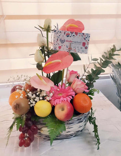 Exquisite-Fruits-and-Flowers-Basket-Gift-hamper-withcard-Dodomarket-delivery-Mauritius