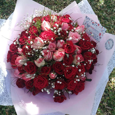 Flower-Bouquet-Rose-Elegance-Bicolored-75-Roses-DodoMarket-delivery-Mauritius