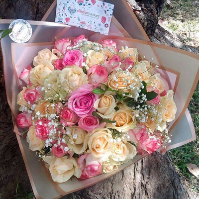 Flower-Bouquet-Rose-Elegance-pale-pink-Bicolored-50-Roses-DodoMarket-delivery-Mauritius