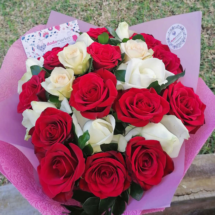 Flower Bouquet - Rose Elegance Bicolored