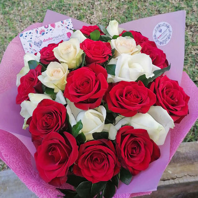 Flower Bouquet - Rose Elegance Bicolored