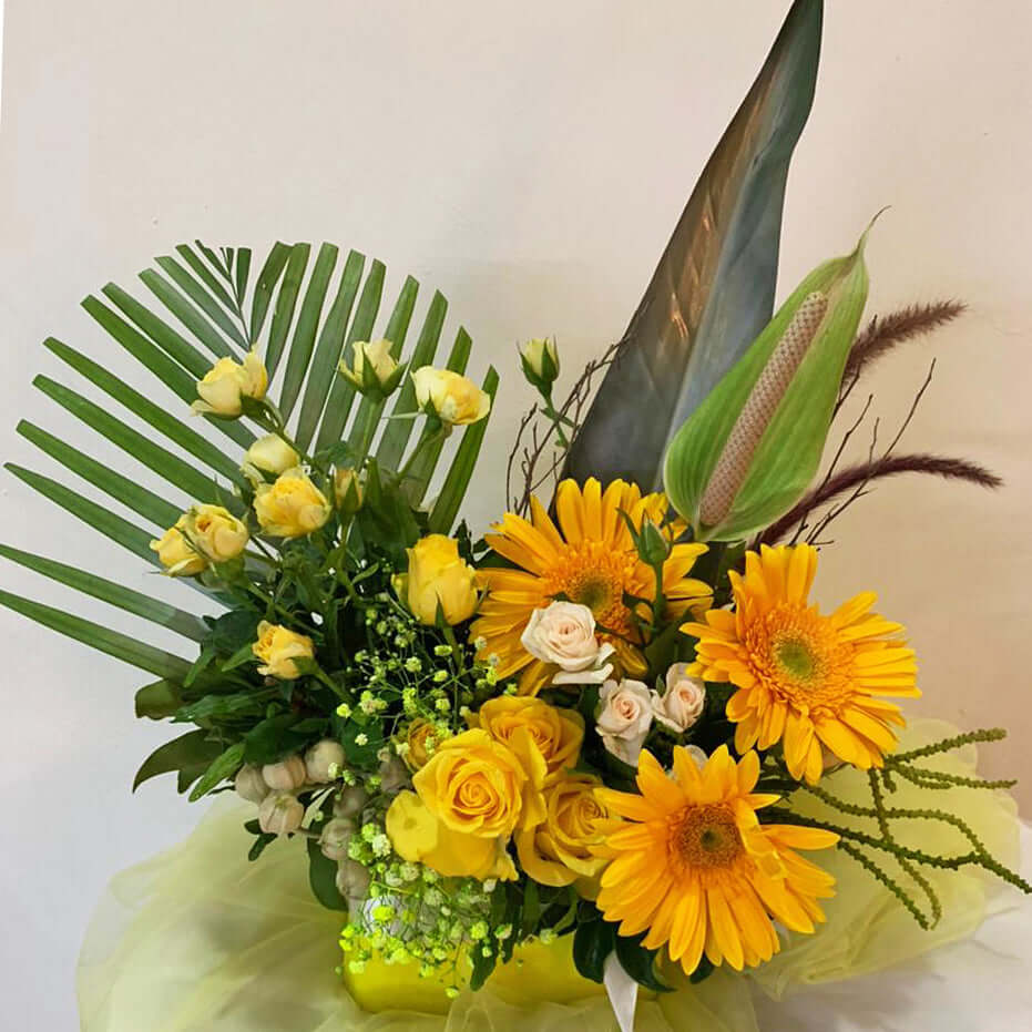 Flowers Bouquet - Easter Joy- Yellow Roses