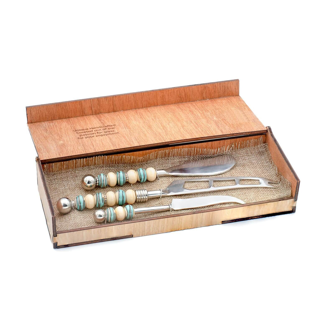 Mauritius-Handmade-Silverware-Cheese set in box-DodoMarket-Souvenirs