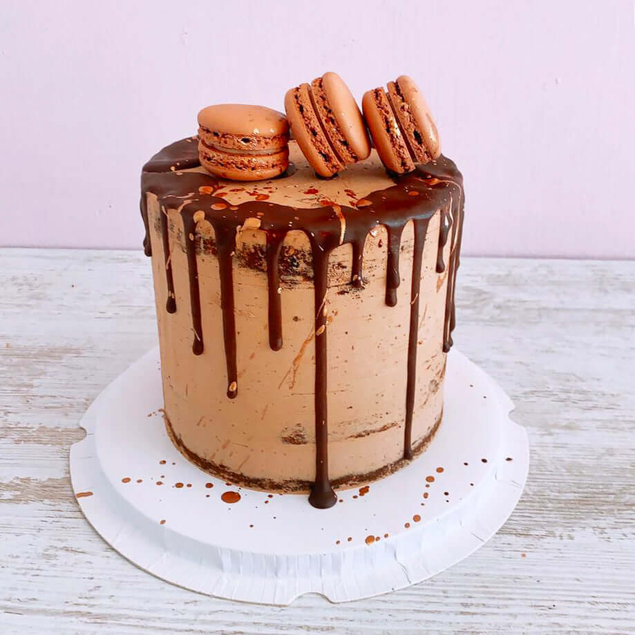 Macaron Chocolate Cake - Birthday Delight - Dodomarket Mauritius