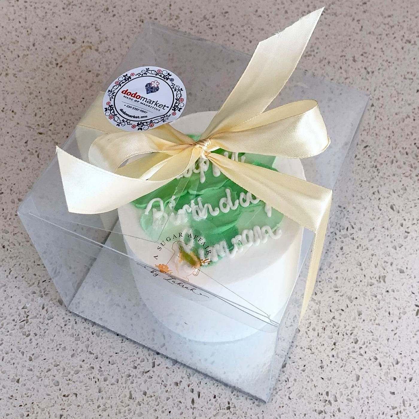Mini-Cake-with-Personal-Message-Dodomarket-delivery-Mauritius