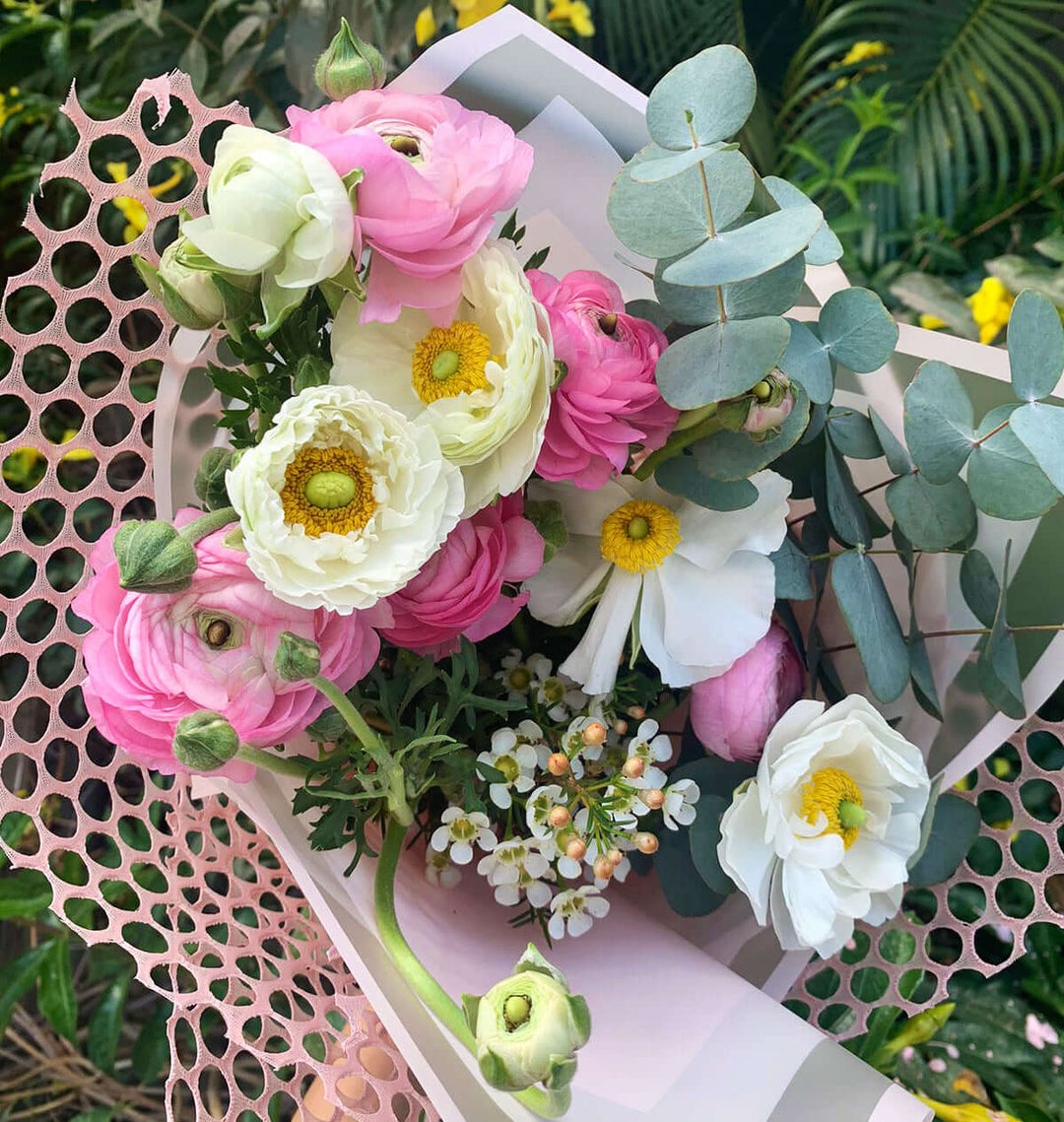 Bouquet de Fleurs de Renoncule - Lever du Soleil