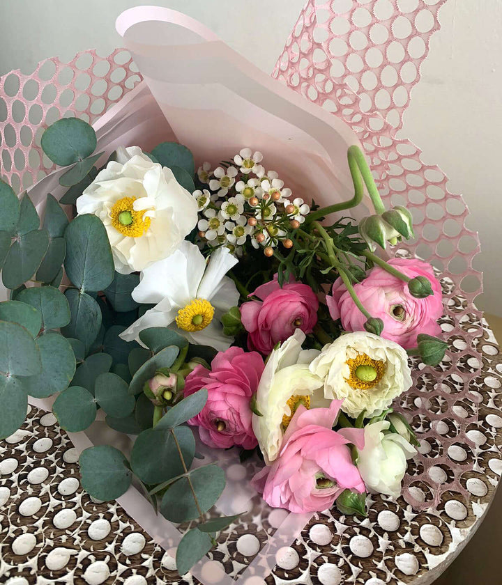 Bouquet de Fleurs de Renoncule - Lever du Soleil