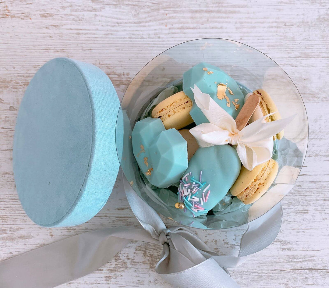 Round Macarons Cakes Gift Box - J'adore - blue - DodoMarket Mauritius